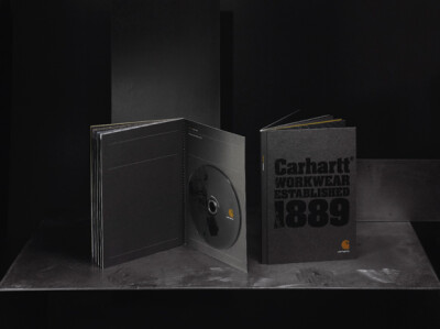 Carhartt Handbook 书籍装帧设计