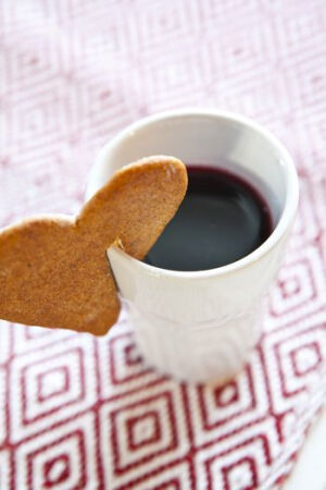 Heart cookies for a sweet morning coffee. Keep forgetting about these around Valentine :D ~Make mental note to use them~