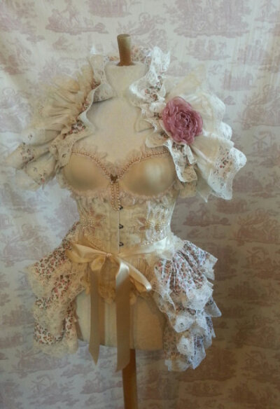 【Just For Girls】Underbust Corset （via：OpheliasFolly）