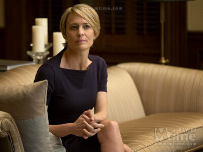 #95 罗宾·怀特 Robin Wright 凭借《纸牌屋》获得第65届黄金时段艾美奖(2013)剧情类剧集最佳女主角提名以及 第71届金球奖(2014)电视剧情类剧集最佳女主角