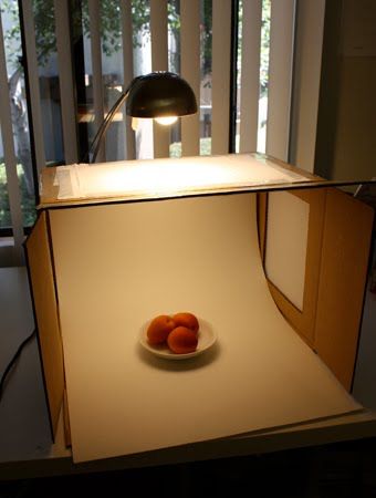 DIY Photo Light Box by lavendersbluedesigns: Save yourself time spent color-correcting and adjusting lighting in Photoshop! #DIY #Photo_Light_Box