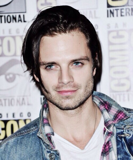 #sebastian stan# Gosh stunning eyes!!!!【http://t.cn/8s32U4K】