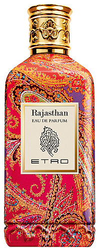 Etro出品 壮丽的味道，Etro品牌最近推出了全新香水Rajasthan，计划在2013年3月上市。它美丽而明亮的色彩，绽放出印度拉贾斯坦邦充满诗意的韵味，生动的描画了Maharadza王宫的华丽与壮观。 Rajasthan的前调流露出柠檬、典雅的大马士革玫瑰的美味，金合欢让其充满了香甜的韵味；中调突出了辛辣的阿拉伯树胶以及粉胡椒的味道；尾调是温暖的龙涎香、劳丹脂和白麝香。