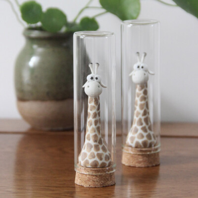 雅集堂 超萌长颈鹿小摆件 全手工陶瓷装饰 玻璃樽小鹿