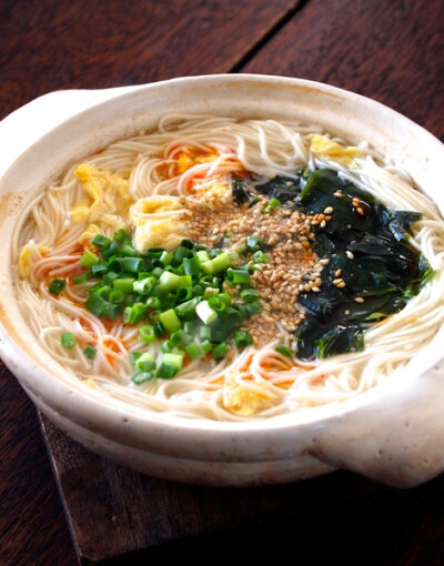 冬に食べる土鍋にゅうめん、麺類最強説！