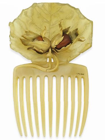 Lalique. horn and gold. 1900