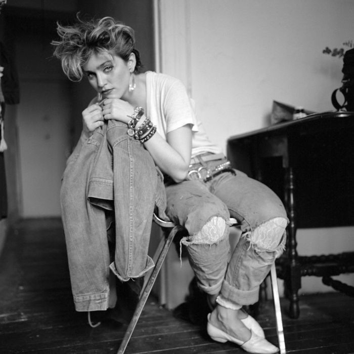 Young Madonna (19 pics)