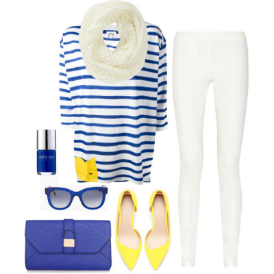 A fashion look from November 2013 featuring Tsumori Chisato t-shirts, The Row leggings and Zara pumps. Browse and shop related looks.