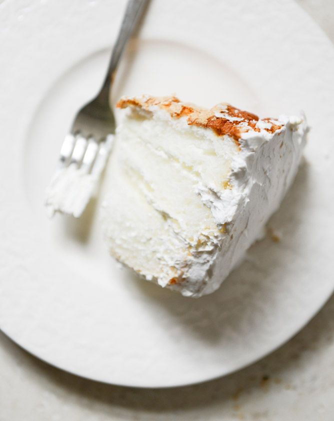  "Ultimate Dairy Free Vanilla Cake Recipe: A Deliciously Light and Fluffy Treat for Everyone"