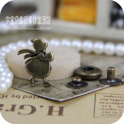 B0310 30#可爱超萌立体卡通造型古铜色四合扣 633模具 滑冰苏姑娘