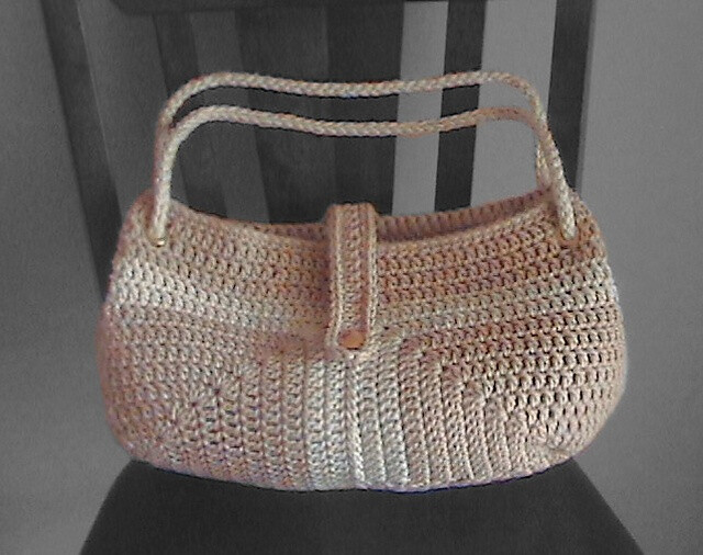 Ravelry: The Tandem Tote pattern by Carlinda Lewis