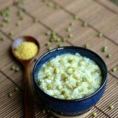 小米绿豆粥http://www.hxmeishi.com/zhoulei/3881.html