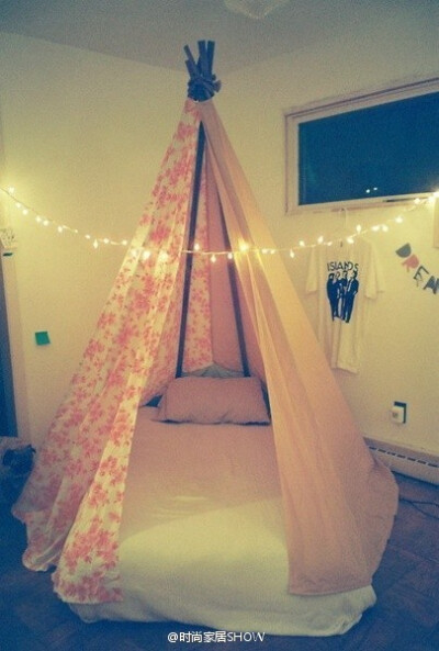 房里搭一个这样的小帐篷，是要彻夜不眠吗（net）