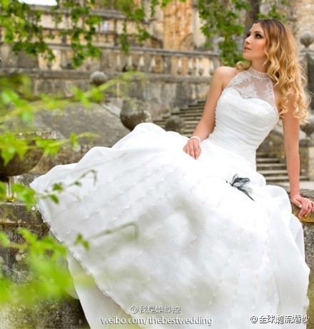 A Bela Noiva 2014 Wedding Dress