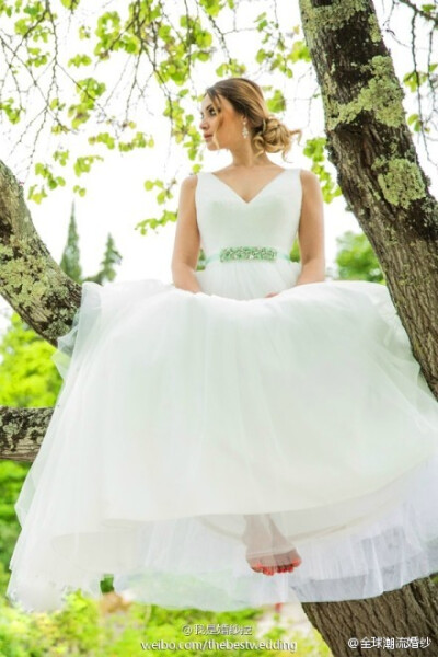 A Bela Noiva 2014 Wedding Dress