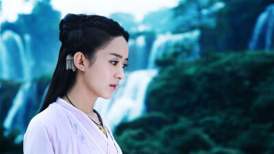 #小骨定妆照#赵的颜还是很不错的很符合小骨的形象~