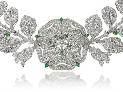 A Belle Epoque diamond and emerald flower necklace by Cartier, 1906 Jewels For Hope: The Collection of Mrs. Lily Safra Christie's Geneva, 14 May 2012