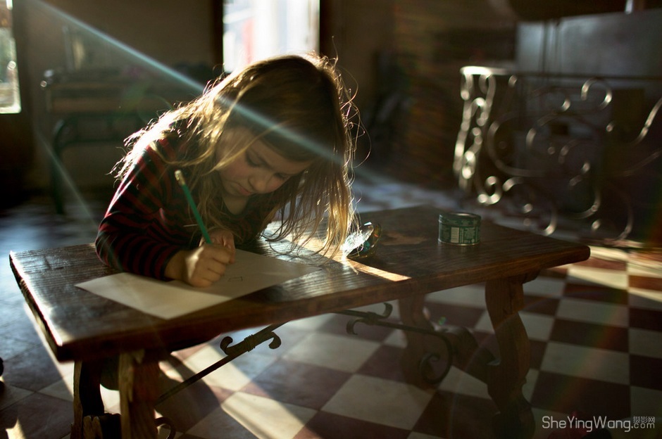 Alain Laboile的摄影集《家庭》(La Famille)