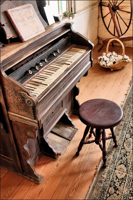 grandma had an organ in her living room...but her stool was square