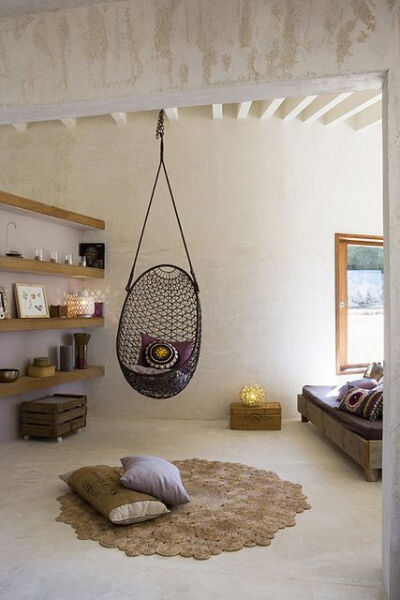 hanging chair