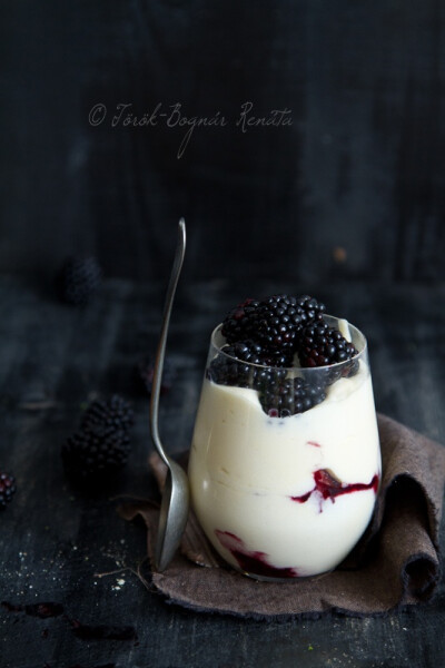 Blackberries Tiramisu