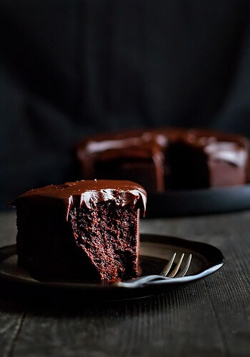 Chocolate Baileys Mud Cake recipe by Citrus and Candy. Sounds absolutely amazing!