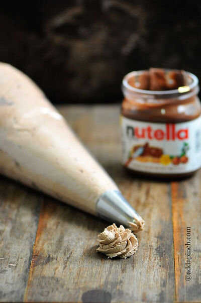 Nutella Buttercream Frosting Recipe that is perfect for cupcakes and cake!