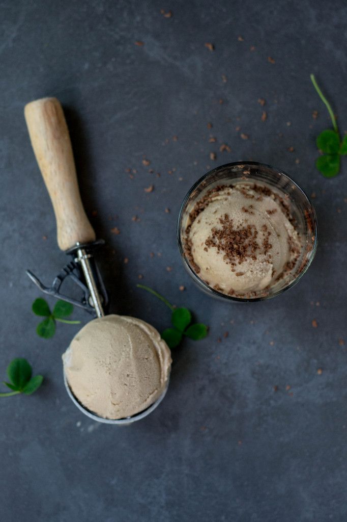 Vegan Baileys Ice Cream | Wallflower Girl