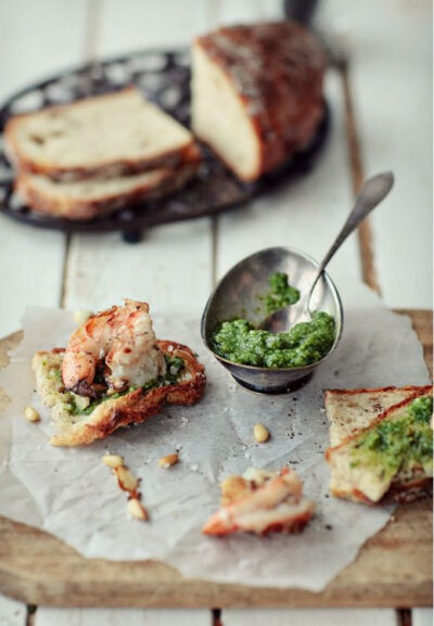 King Prawns and pesto on soda bread.