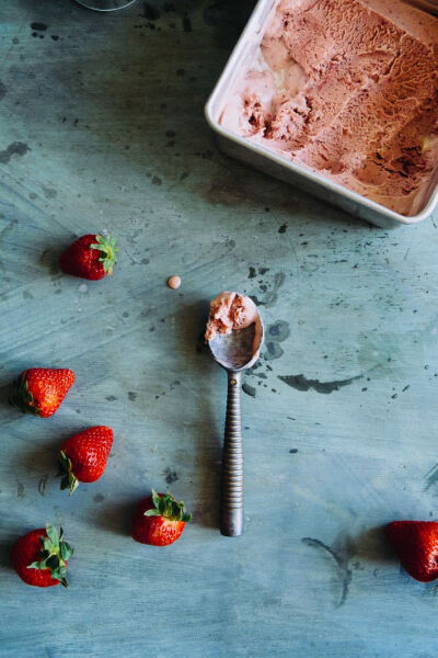 Roasted Strawberry Ice Cream