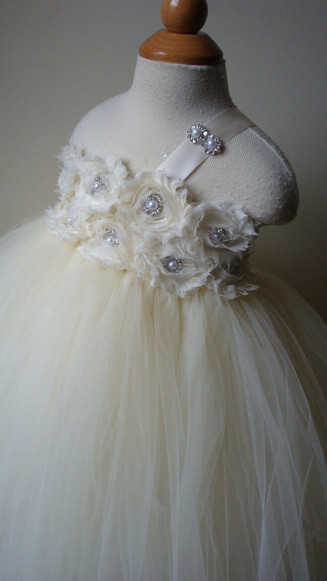 Flower girl dress Ivory tutu dress,