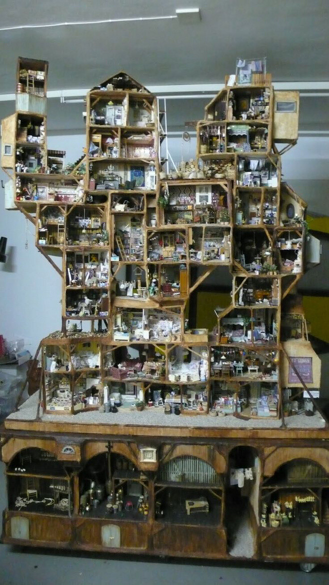 epic! &amp;gt; not just a dollhouse, a doll city. This is for the 1/12 scale dolls, not my BJD size, but v. cool idea.