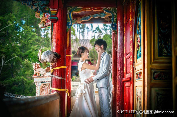 [爱喵君推荐]SUSIE影工坊 - 2014年环球旅行婚纱 云南站 imior.com 更多:http://www.imior.com/goods/show?gid=4012