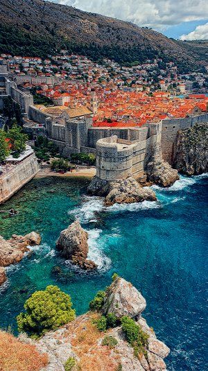 #世界旅游# Dubrovnik, Croatia 杜布罗夫尼克，克罗地亚（南斯拉夫成员共和国名）。曦