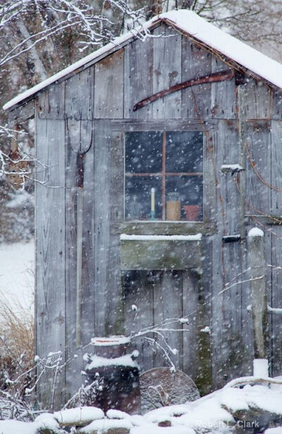 Barn &amp;amp; Old Cream Can ??