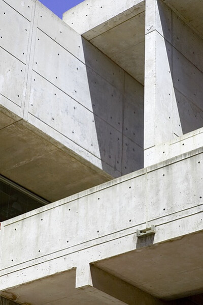 Salk Institute X Louis Kahn