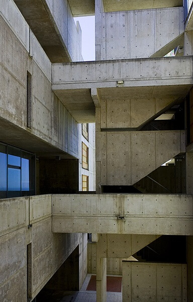 Salk Institute X Louis Kahn