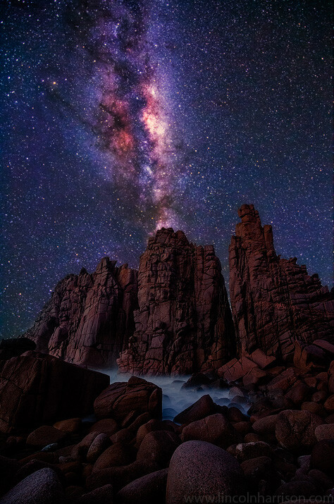 pinnacles milky way NRwm.jpg