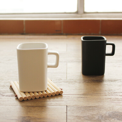 美式简约 哑光正方形陶瓷马克杯咖啡杯水杯早餐情侣杯 黑白250ml