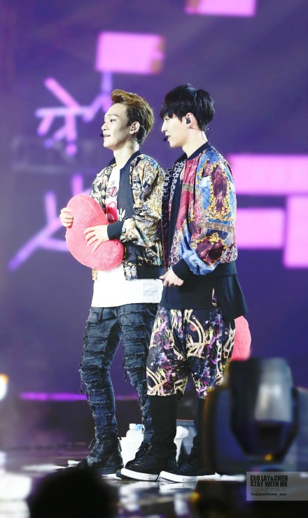 #星辰# #laychen# 这个站子星辰双担→【cr:staywithme_exo】小伙伴们快快关注起来【附上主页地址：http://t.cn/RvXUNK4】原图地址：【http://t.cn/RvX2gxd】【http://t.cn/RvX2gJv】【http://t.cn/RvX2gxs】【http://t.cn/RvX2gxg】【http://t.cn/RvX2gxF】