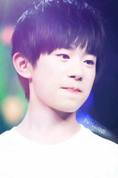 #易烊千玺#窒息了！！！！！