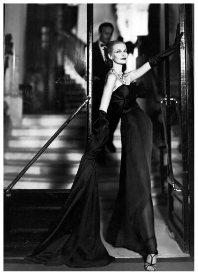 Sunny Harnett in evening dress by Lanvin-Castillo, photo by Richard Avedon, Hotel San Règis, Paris, August 1954