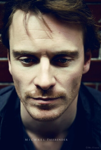 #james mcavoy##michael fassbender#去年八月搞的图，原本想刷明信片结果全部天窗，现在发出来高清大图，庆祝叉男终于又火了一把【