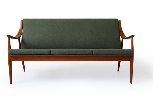 PETER HVIDT/ORLA MOLGAARD-NIELSEN TEAK SOFA