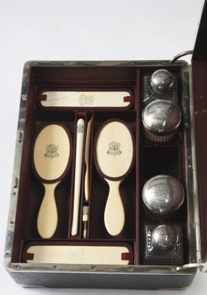 PAUL SORMANI 1817 - 1887 A VERY FINE AND RARE SILVER, VERMEIL AND ENGRAVED IVORY SERVICE DE TOILETTE FRANCE, LATE 19TH CENTURY