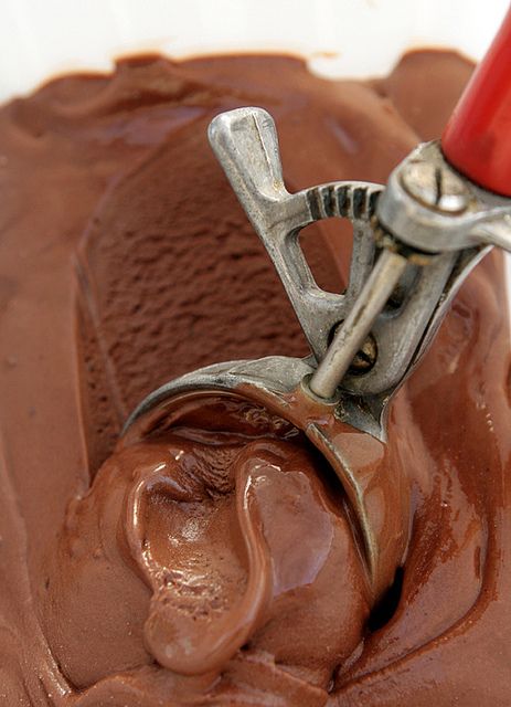 Chocolate Ice Cream by David Lebovitz #Ice_Cream #Chocolate