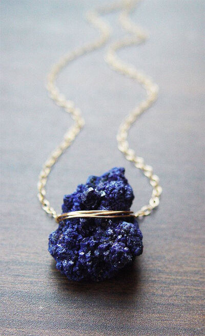 Moroccan Azurite Gold Necklace Navy Blue by friedasophie on Etsy