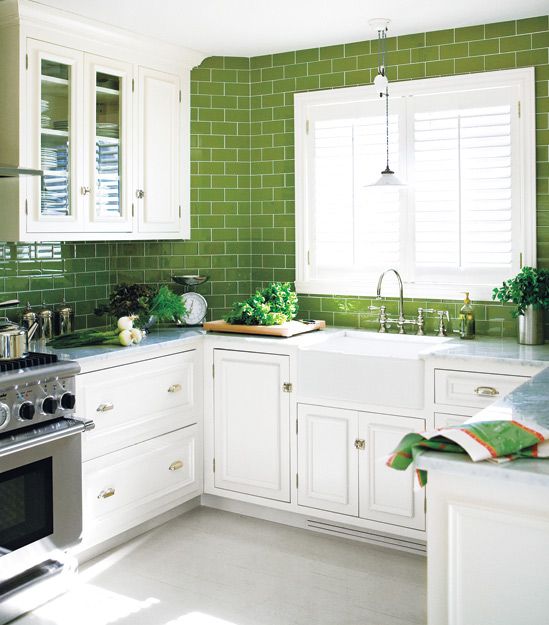 &amp;lt;3 white cabinets --- green subway tile