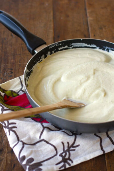 Healthy Cauliflower Alfredo Sauce