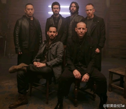 太棒了啊，惊艳到无法自持！！ 天团#Linkin Park#年度热单#Guilty All the Same#软摇滚版本出炉！！没有了原作失真的轰鸣，在舒缓的音乐伴奏下，西菇的嗓音异常清晰，平静、嘶吼到哽咽，所有细节与沧桑质感全部显现，西菇仿佛在你耳边唱歌，力荐！！|Guilty All The Same (Soft Rock Version)-Linkin Park 高清MV-音悦台